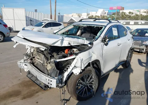 2025 Lexus Nx 350H Premium z USA, uszkodzony, nr VIN JTJGKCEZ3S5039234